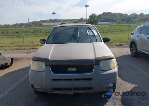 2001 Ford Escape Xlt z USA, uszkodzony, nr VIN 1FMCU04131KB60072